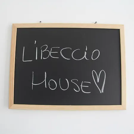 Apartman Libeccio House & Zefiro House