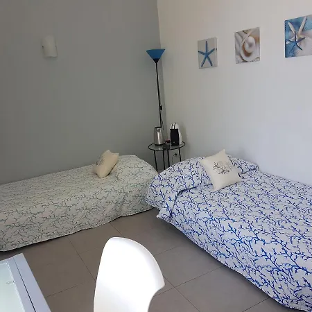 Libeccio House & Zefiro House Apartament